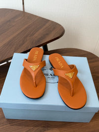 26S Leather Thong Sandals