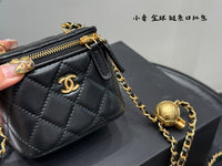 Pearl Crush Mini Vanity Case