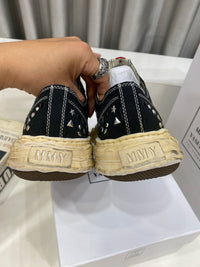 Peterson 23 Embellished Low-Top Trainers