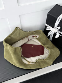 26C Suede Shopping Tote