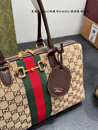 Ophidia Boston Bag
