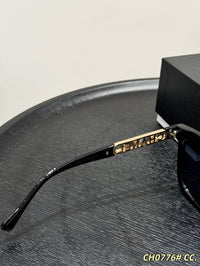 5559 Rectangle Logo Sunglasses