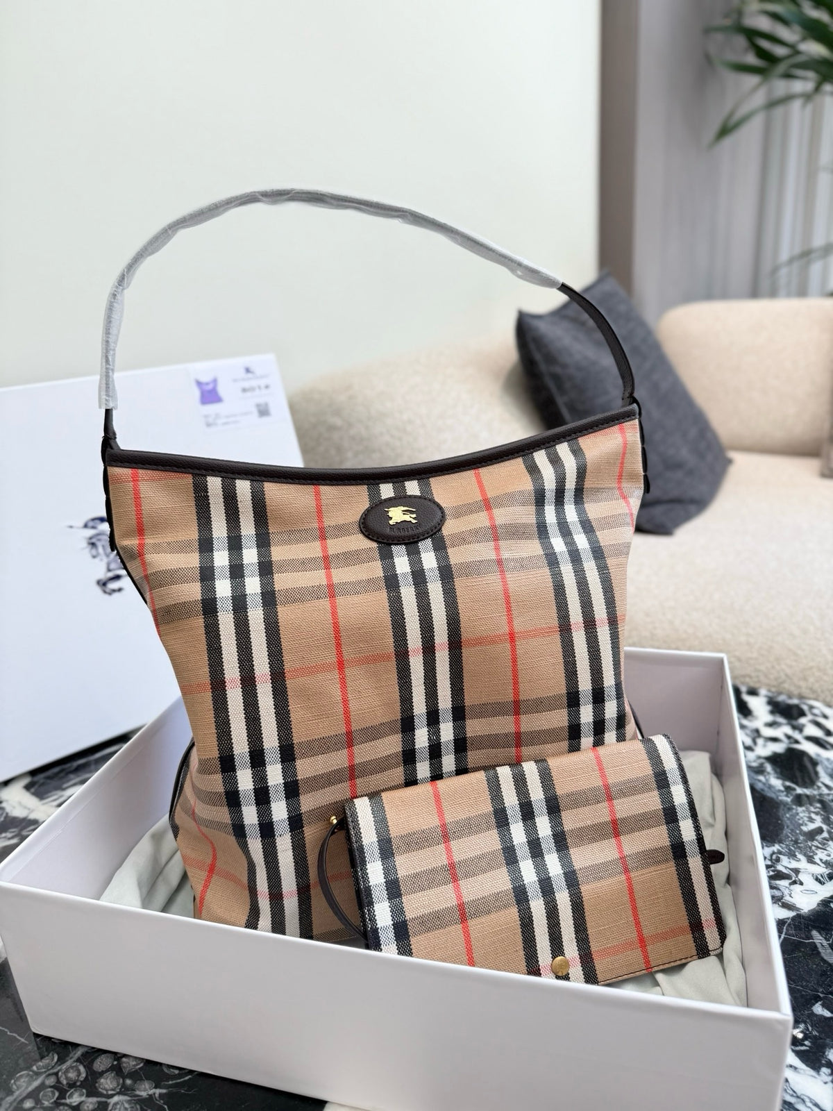 Highlands Shoulder Bag