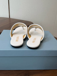 26S Leather Thong Sandals