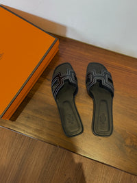 Oran Sandals