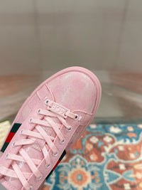 Low Top Sneakers