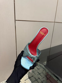 26S Garavani Annet Mules