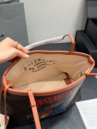 Select Medium Tote Bag