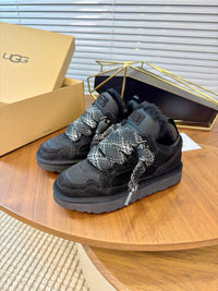 Lowmel Sneakers