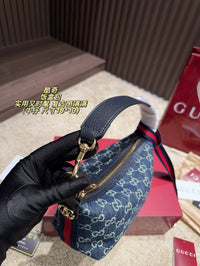 Lady Lunetta Small Shoulder Bag