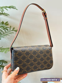 Claude Shoulder Bag