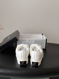 26B Logo Sneakers
