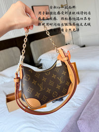 Liv Pochette Bag