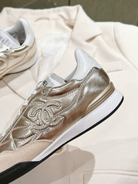 Low Top Sneakers