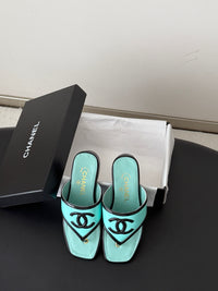 26B Thong Sandals