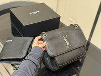 Niki Shoulder Bag