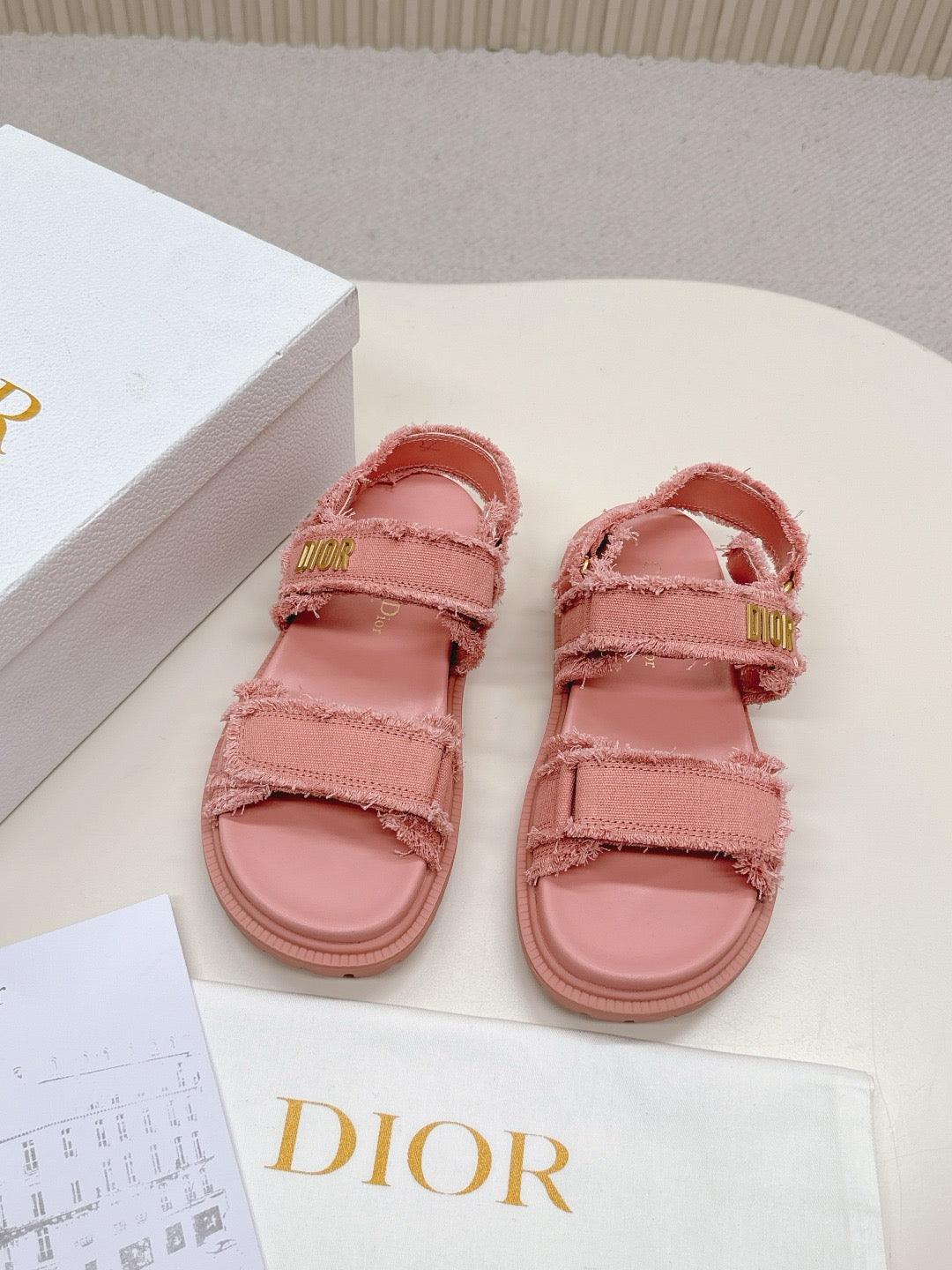 Dioract Sandals