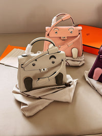 Kelly Doll Picto Bag
