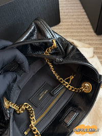 Niki Small Shopping Bag in Vintage Calfskin