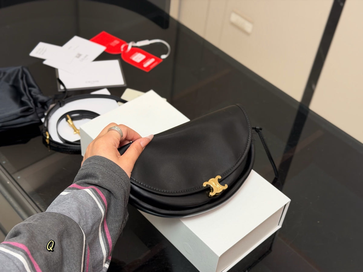 Little Halfmoon Bag