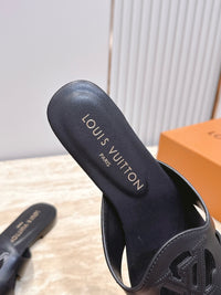 Isola Flat Mules