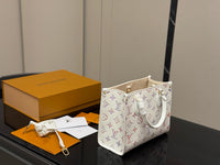 OnTheGo PM Tote