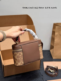 Rainer Crossbody Bag 18