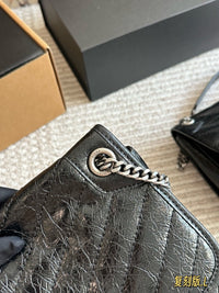 Niki Leather Bag
