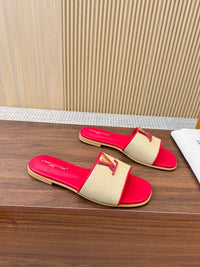 Capri Flat Mules