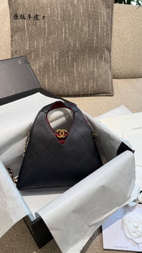 26A Chic Lady Shopping Bag