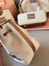 Canvas Bucket Bag