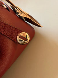 Lindy 26 Clemence Leather
