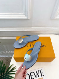 Treasure Thong Sandals