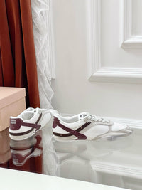 Gymnasium Sneakers