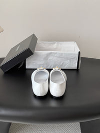 26B Mary Jane Ballet Flats