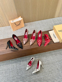 Garavani Studdy Pumps