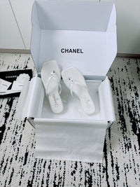 26A Times Square Thong Sandals