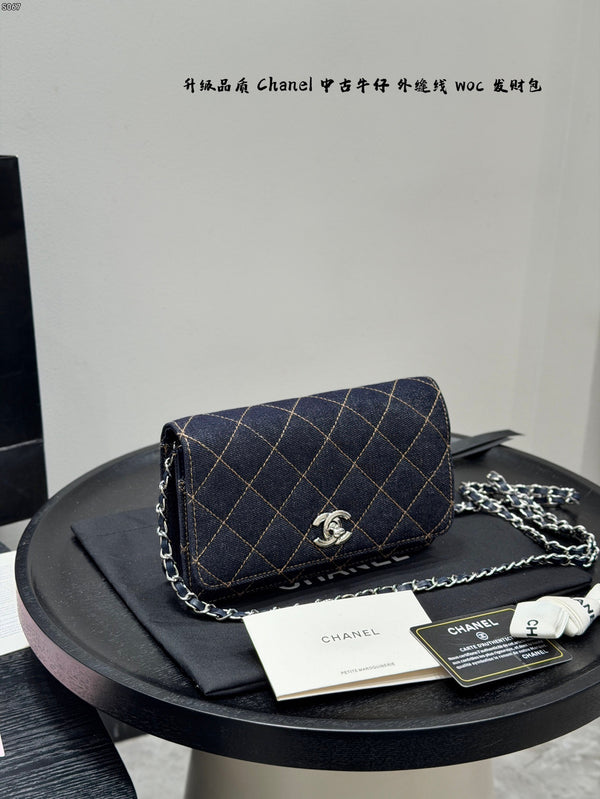 Wallet on Chain Dark Blue Denim