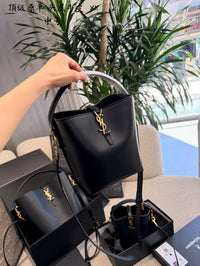 Le 37 Bucket Bag