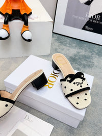 Dway Heeled Slides