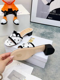 Dway Heeled Slides