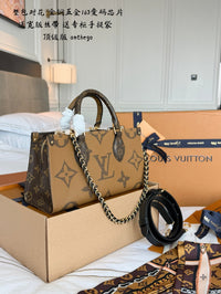 OnTheGo East West Bag