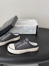 26C Trainers
