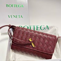 Andiamo Long Clutch