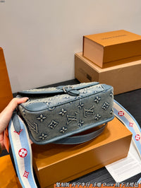 Diane Monogram Denim Bleu
