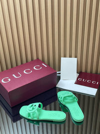 Interlocking G Slide Sandals