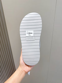 Alias Sandals