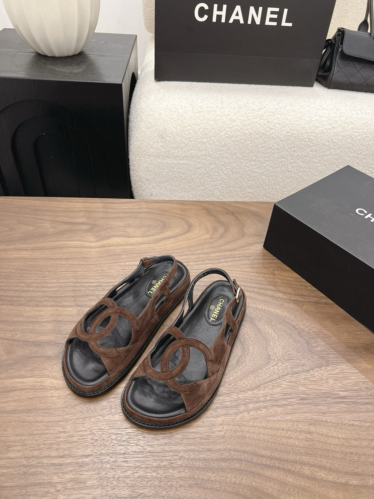 26B Casual Sandals