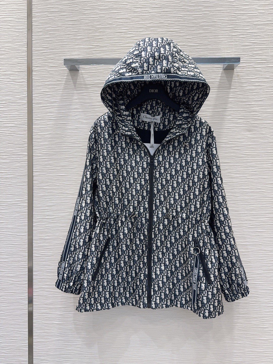 Jacquard Hooded Jacket