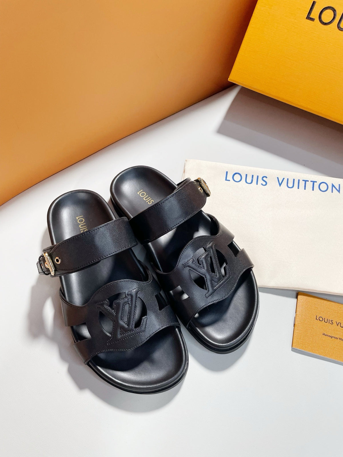 26S Isola Comfort Mules